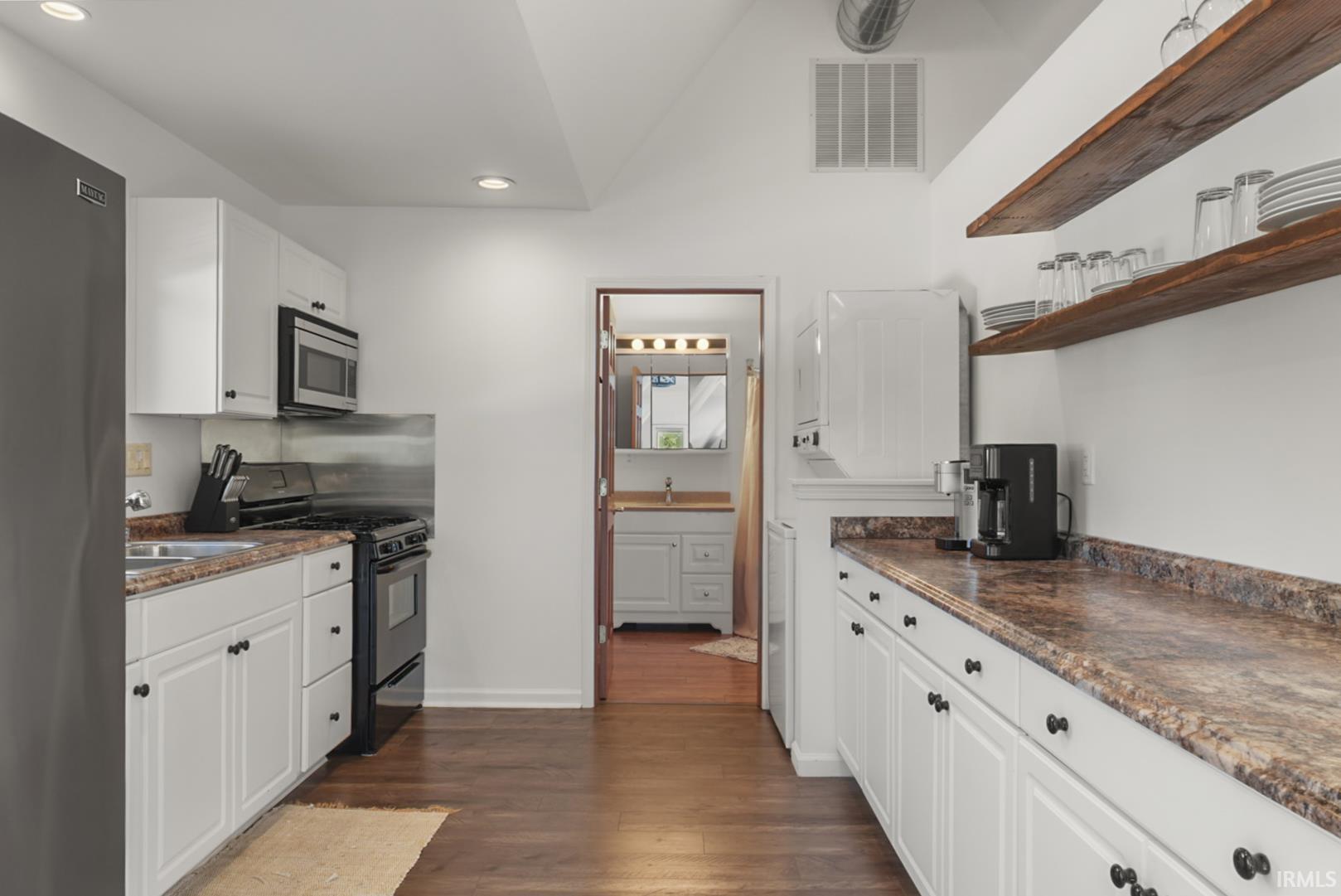 20211 State Road 120 Bristol IN 46507