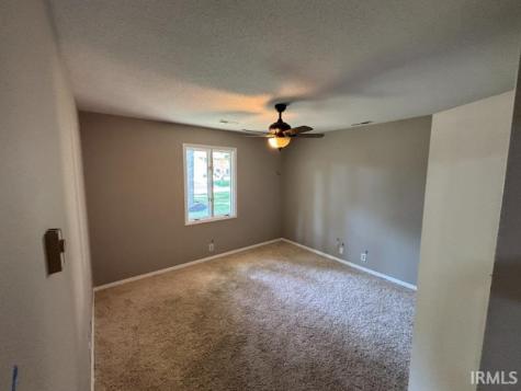 4404 W Kings Row Street Muncie IN 47304
