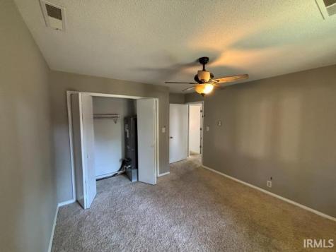 4404 W Kings Row Street Muncie IN 47304
