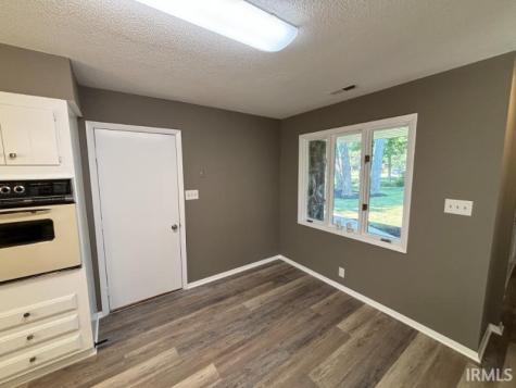 4404 W Kings Row Street Muncie IN 47304