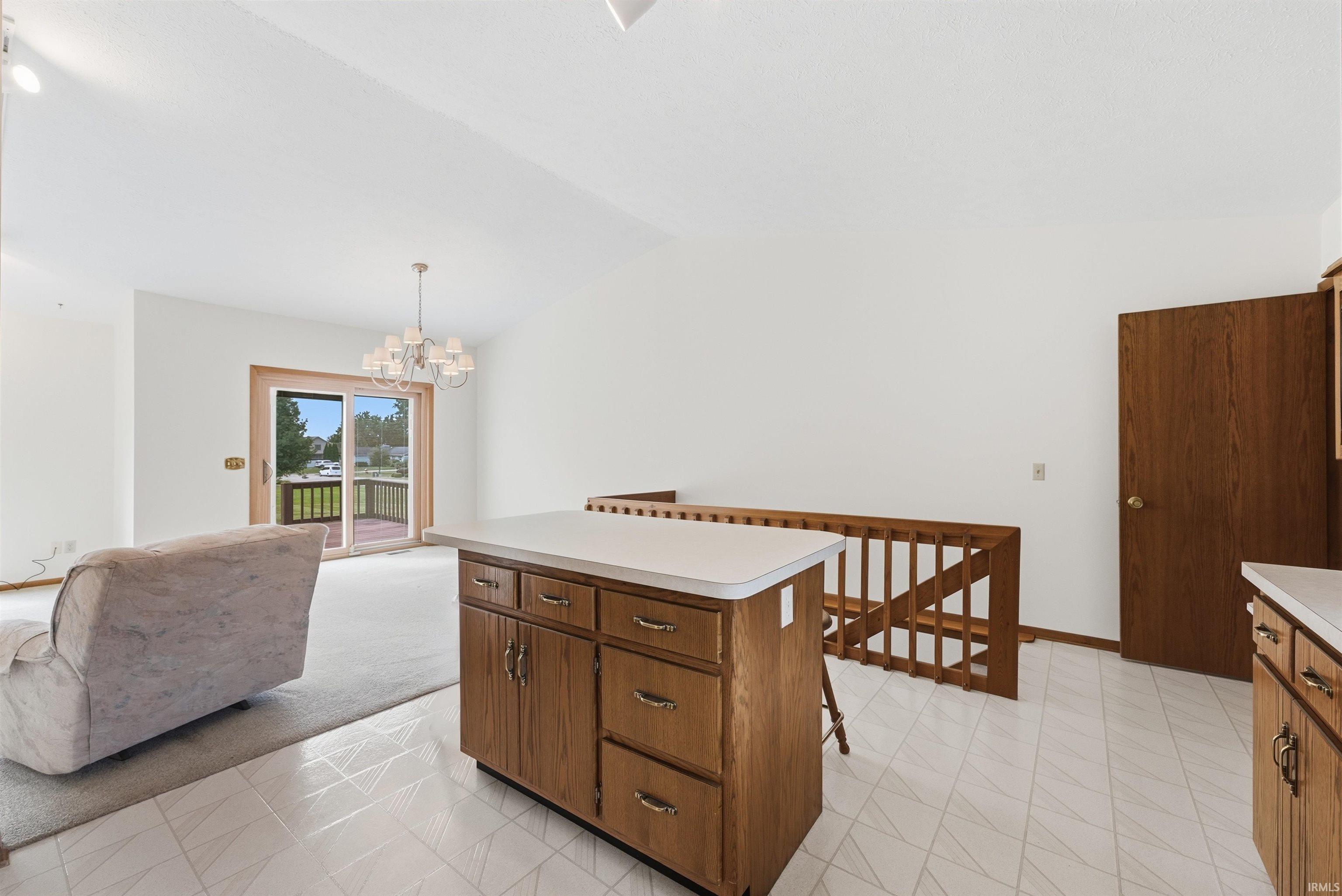 202 Colonial Drive Warsaw IN 46582