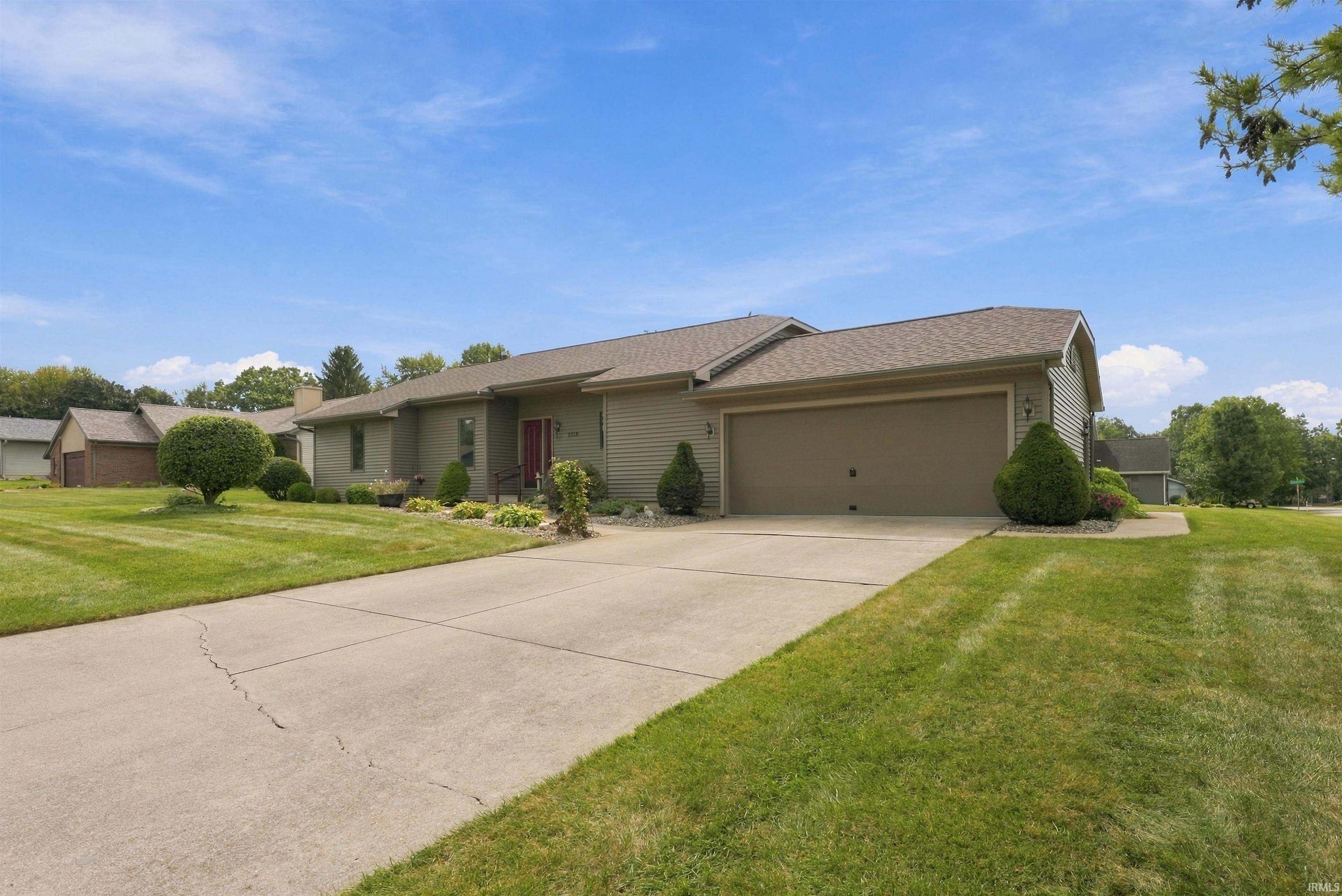 202 Colonial Drive Warsaw IN 46582