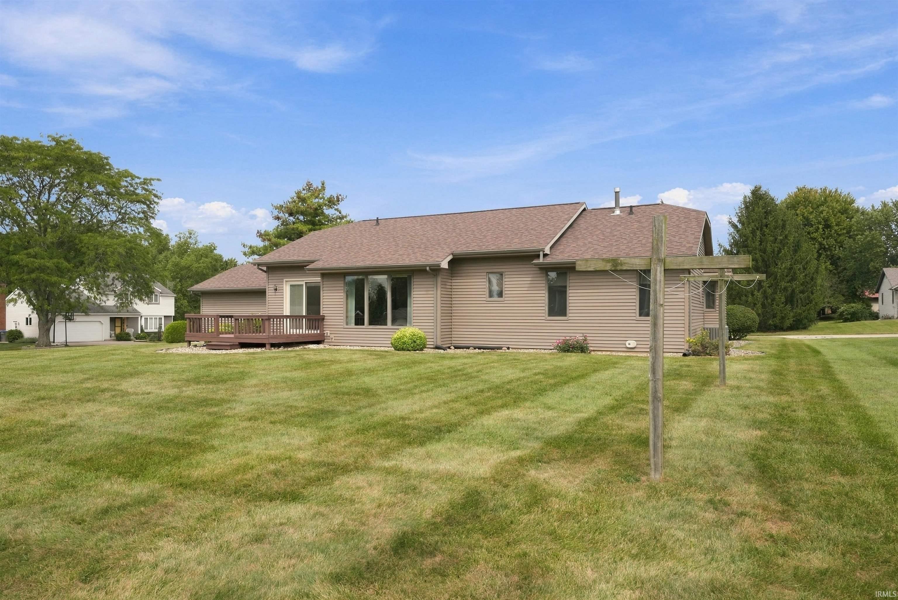 202 Colonial Drive Warsaw IN 46582