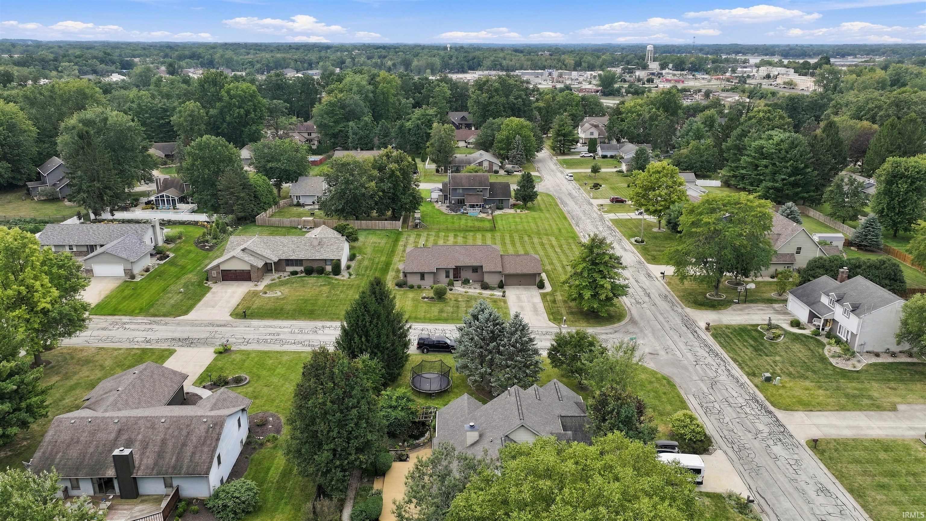 202 Colonial Drive Warsaw IN 46582