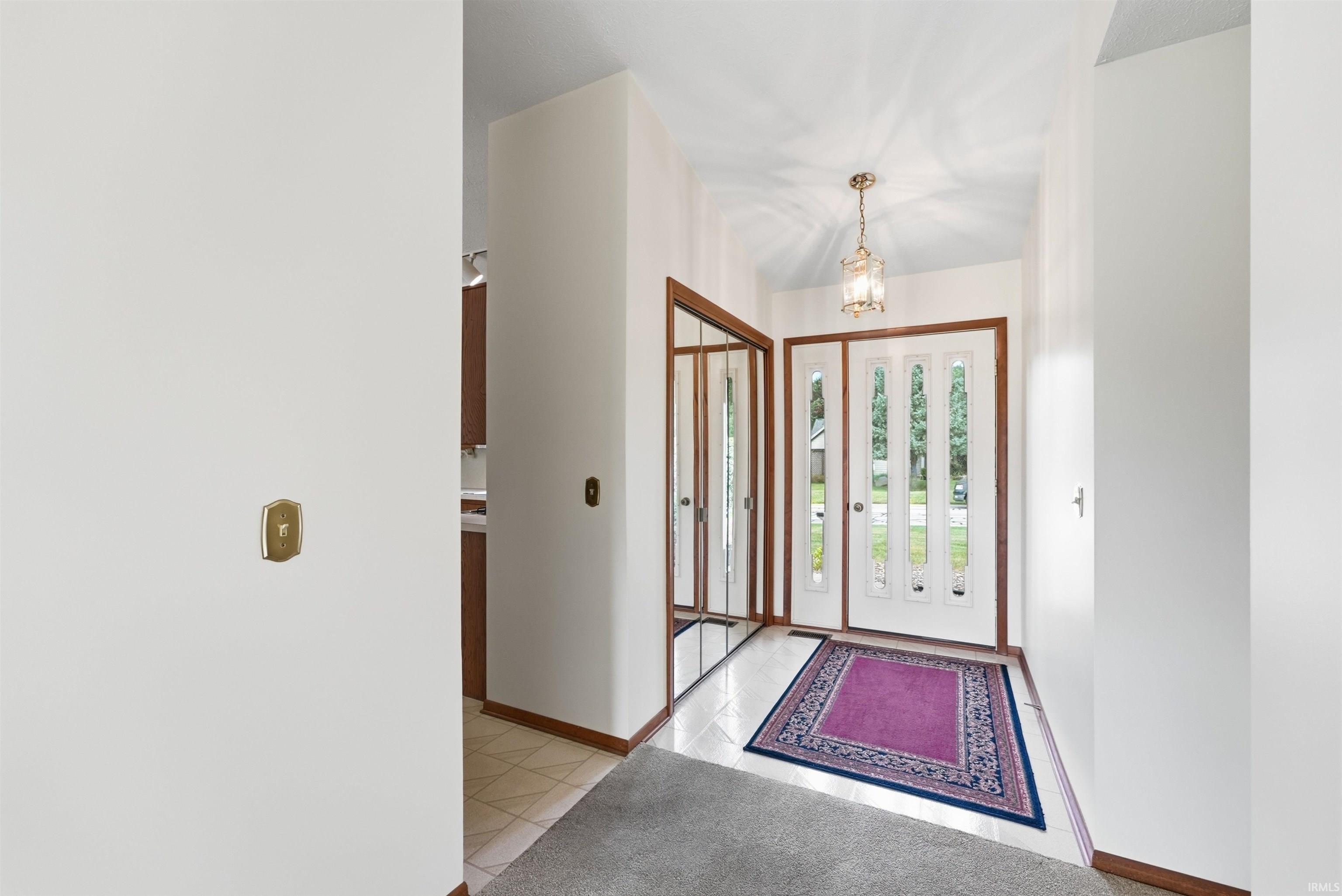 202 Colonial Drive Warsaw IN 46582