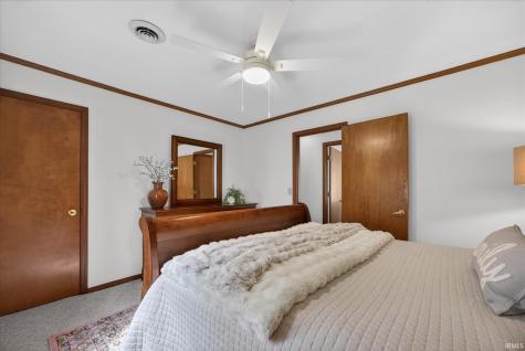 433 S Tulip Tree Court Ellettsville IN 47429