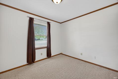 433 S Tulip Tree Court Ellettsville IN 47429