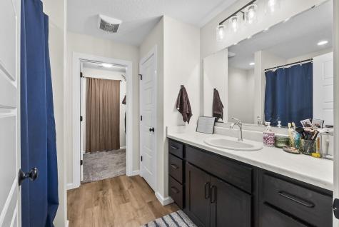 203 W Longfellow Boulevard Columbia City IN 46725