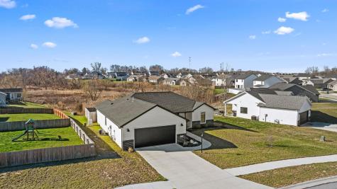 203 W Longfellow Boulevard Columbia City IN 46725