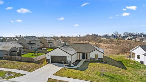 203 W Longfellow Boulevard Columbia City IN 46725