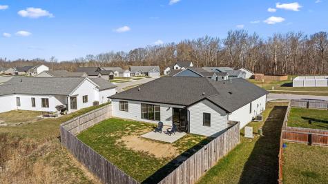 203 W Longfellow Boulevard Columbia City IN 46725