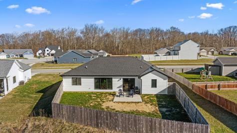 203 W Longfellow Boulevard Columbia City IN 46725