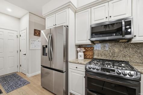 31 Flowermound Drive West Lafayette IN 47906