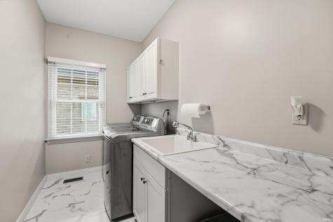 31 Flowermound Drive West Lafayette IN 47906