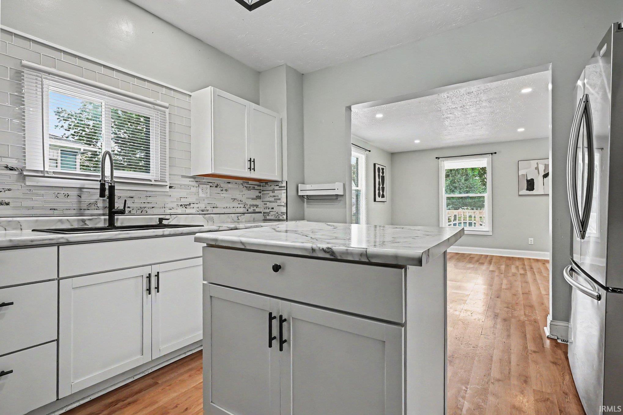 946 S 25th Street South Bend IN 46615
