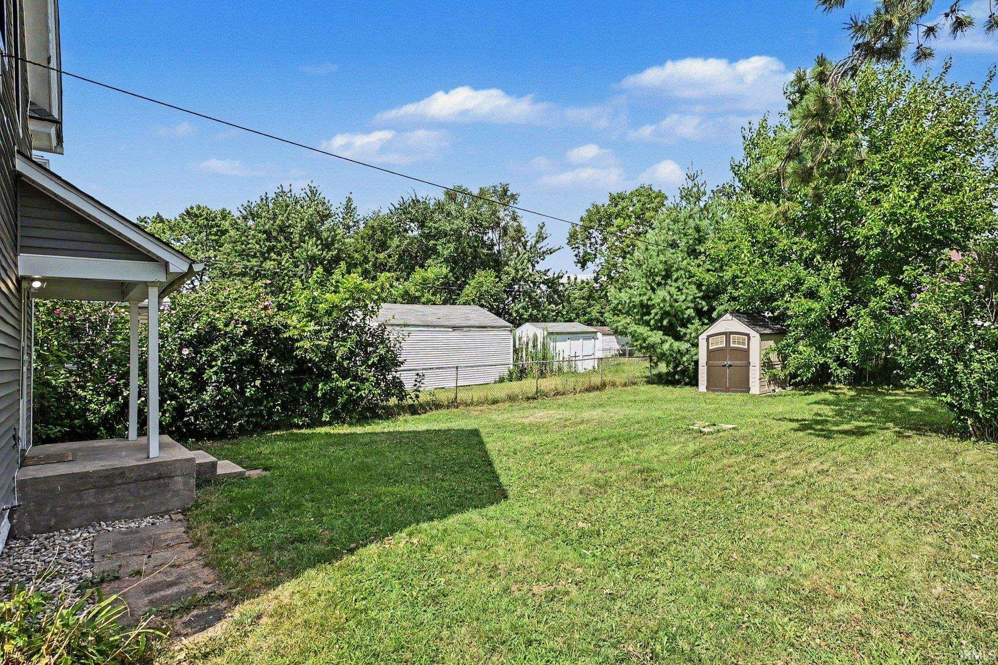 946 S 25th Street South Bend IN 46615