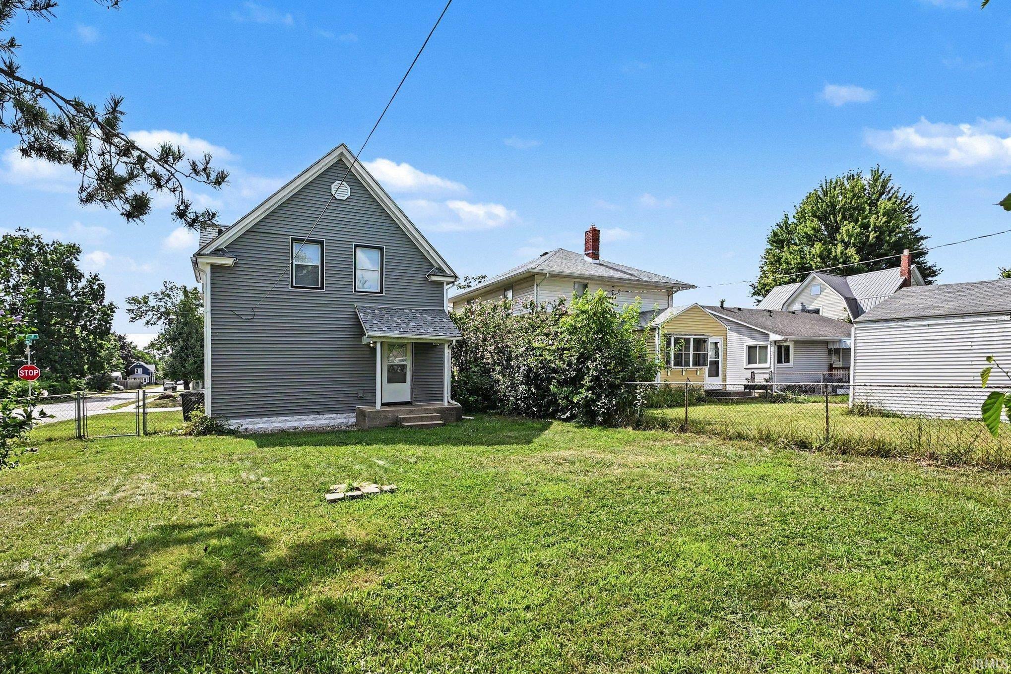 946 S 25th Street South Bend IN 46615