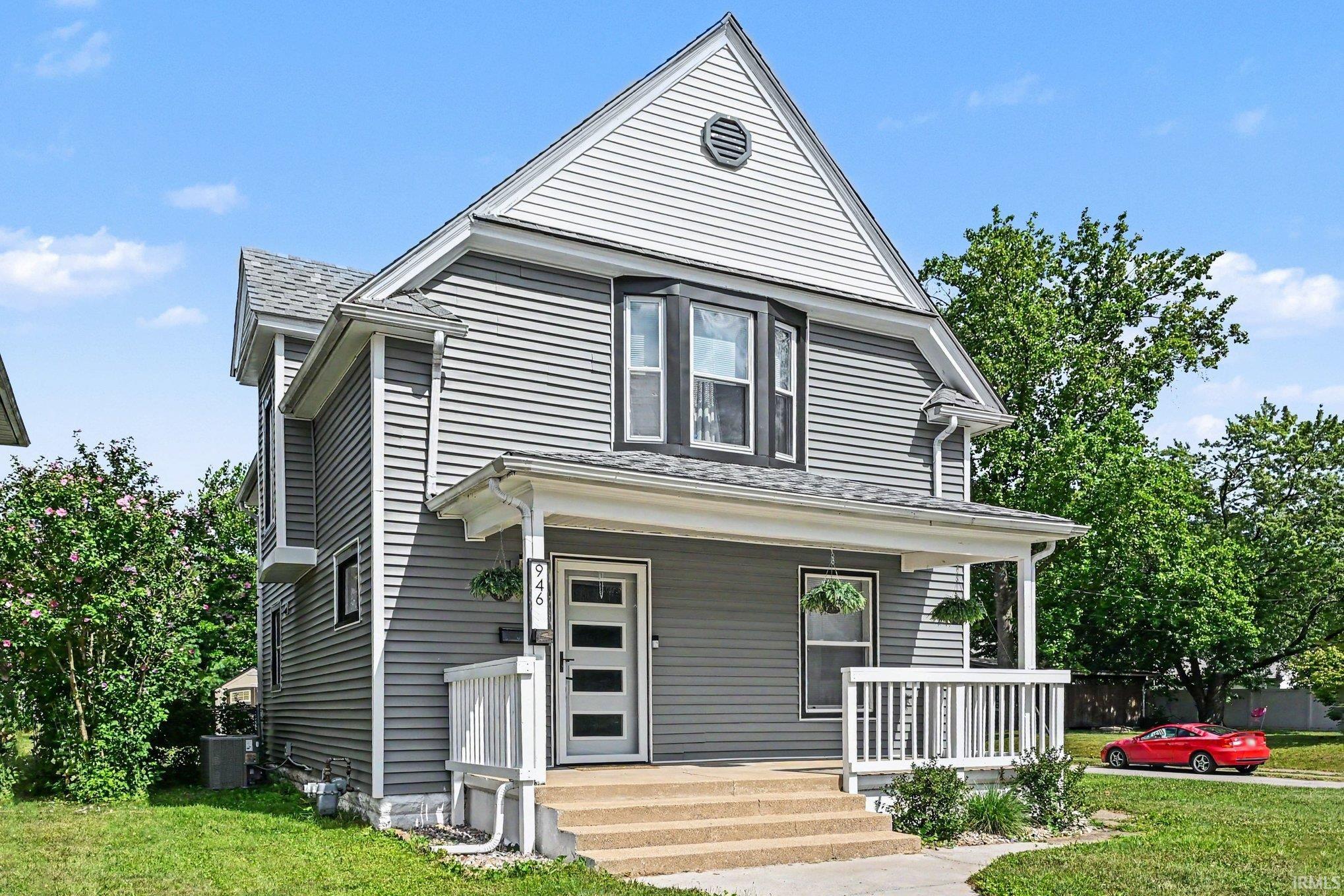 946 S 25th Street South Bend IN 46615