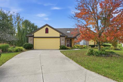 8401 Pember Brook Drive Fort Wayne IN 46804