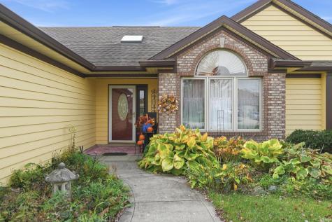 8401 Pember Brook Drive Fort Wayne IN 46804