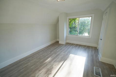 1105 Baker Avenue Evansville IN 47710
