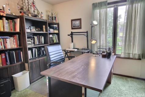 8311 Sagimore Court Fort Wayne IN 46835
