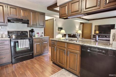 8311 Sagimore Court Fort Wayne IN 46835