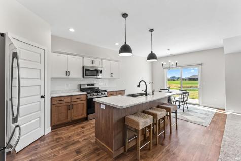 12733 Towcester Court Fort Wayne IN 46818