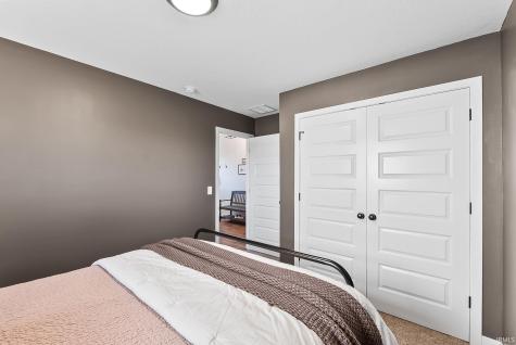 12733 Towcester Court Fort Wayne IN 46818