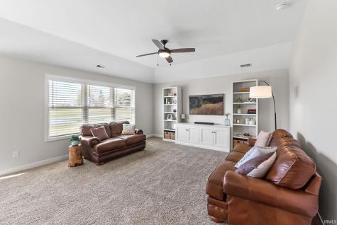 12733 Towcester Court Fort Wayne IN 46818