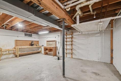 51951 Carriage Hills Drive South Bend IN 46635