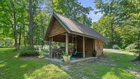 895 W Oakwood Lane Paoli IN 47454