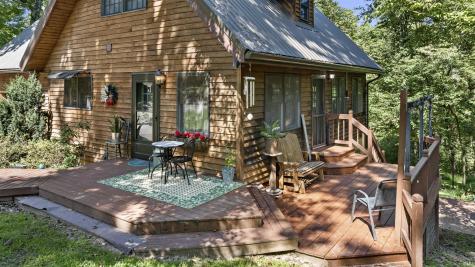 895 W Oakwood Lane Paoli IN 47454