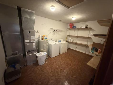 280 NW 9th Street Linton IN 47441
