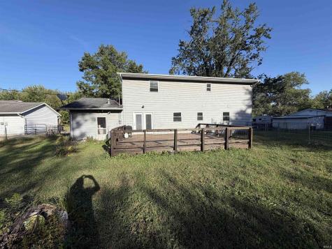 280 NW 9th Street Linton IN 47441