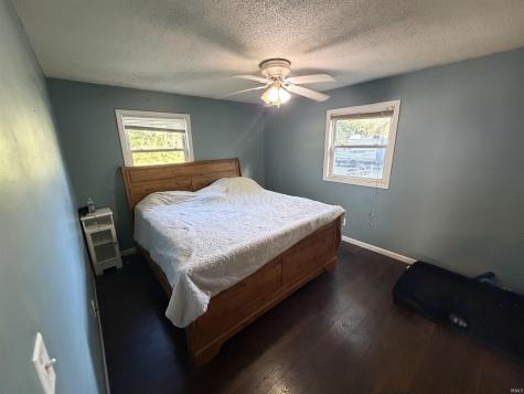 280 NW 9th Street Linton IN 47441
