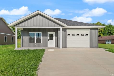 219 Poplar Street Loogootee IN 47553