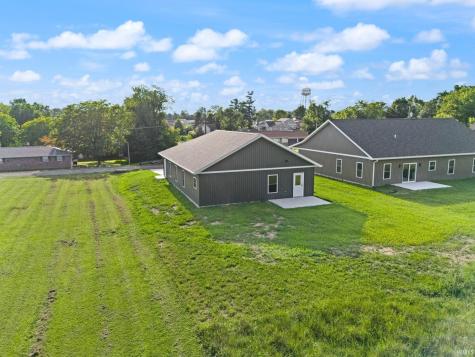 219 Poplar Street Loogootee IN 47553