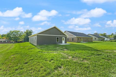 219 Poplar Street Loogootee IN 47553