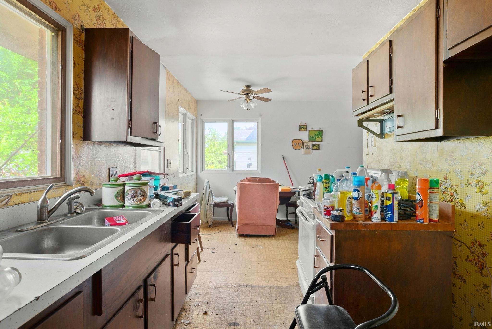 1615 Arcadia Avenue South Bend IN 46635