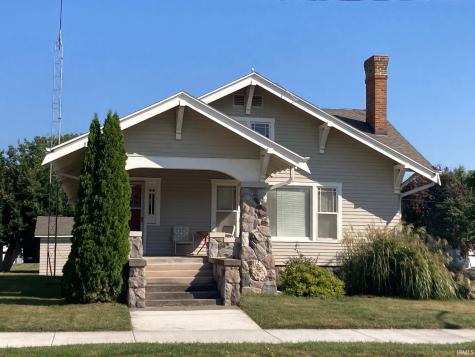 212 E Main Street Kewanna IN 46939