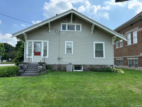 212 E Main Street Kewanna IN 46939