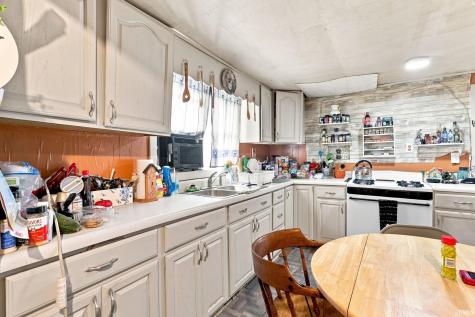 1622 Ross Street New Castle IN 47362