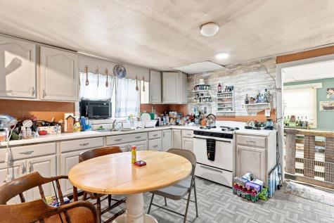 1622 Ross Street New Castle IN 47362