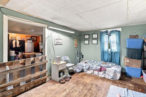 1622 Ross Street New Castle IN 47362
