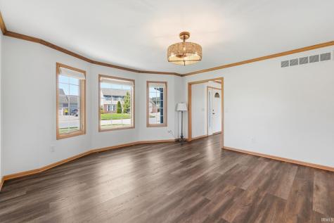 2417 W Harbourside Drive Fort Wayne IN 46814