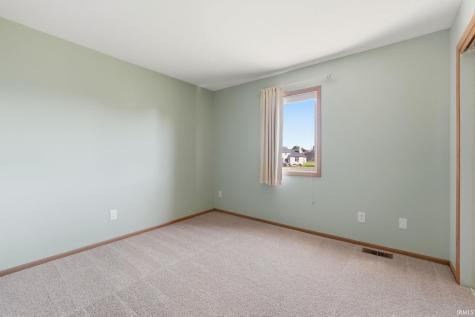 2417 W Harbourside Drive Fort Wayne IN 46814