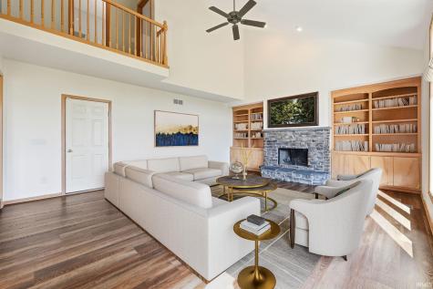 2417 W Harbourside Drive Fort Wayne IN 46814