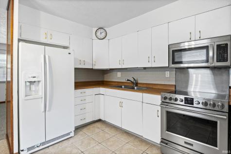 1805 Melbourne Road Lafayette IN 47904