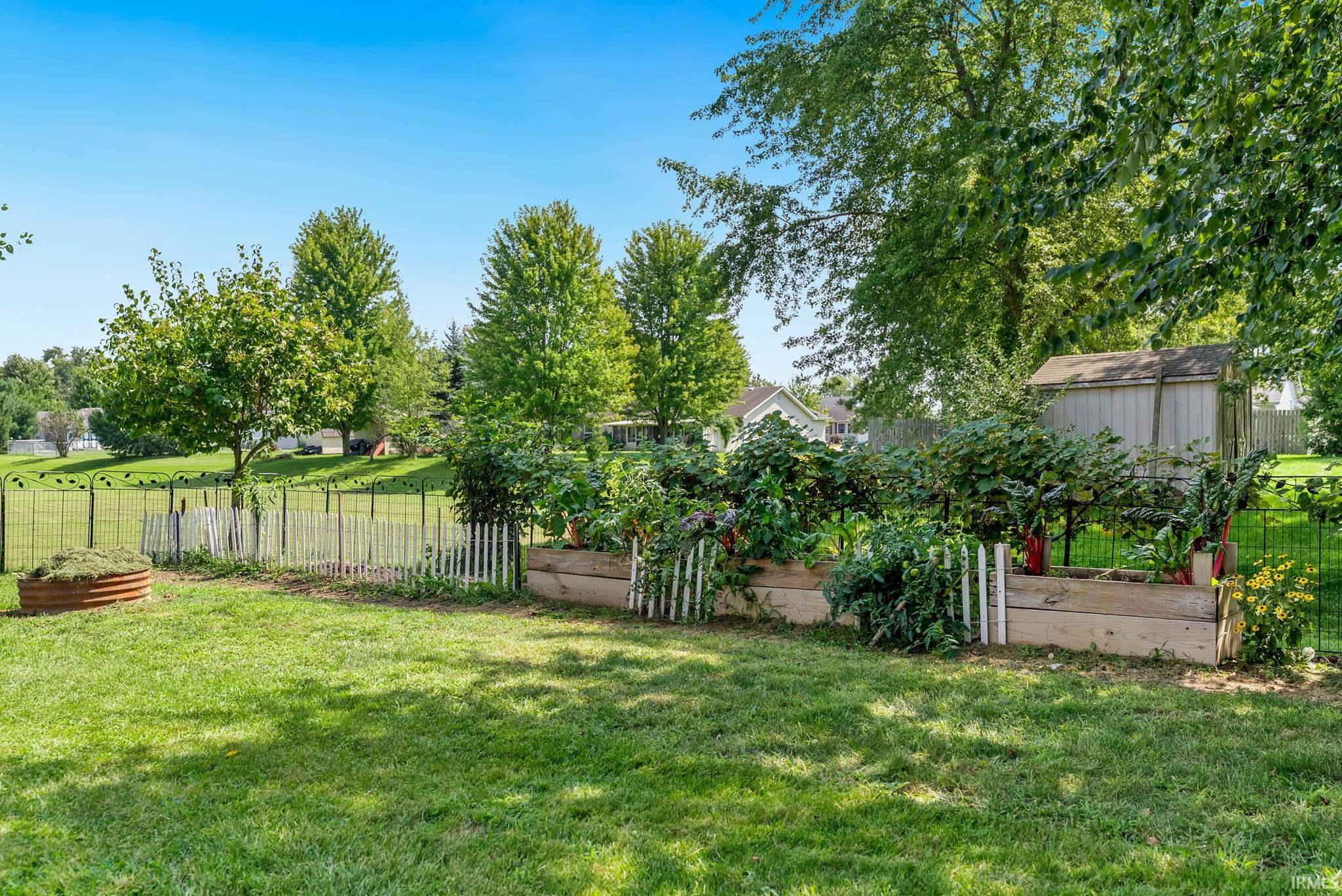 1844 N Vicky Lane Warsaw IN 46582
